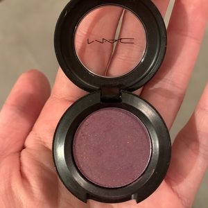 Mac eyeshadow